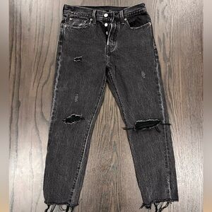 Levi’s Distressed Vintage Washed Black/Dark Grey Denim Size 27
